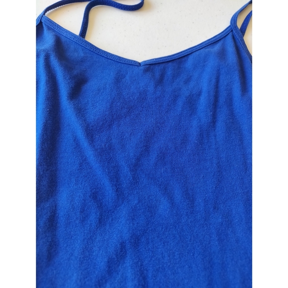 Small Tank Tops - Picture 5 of 10